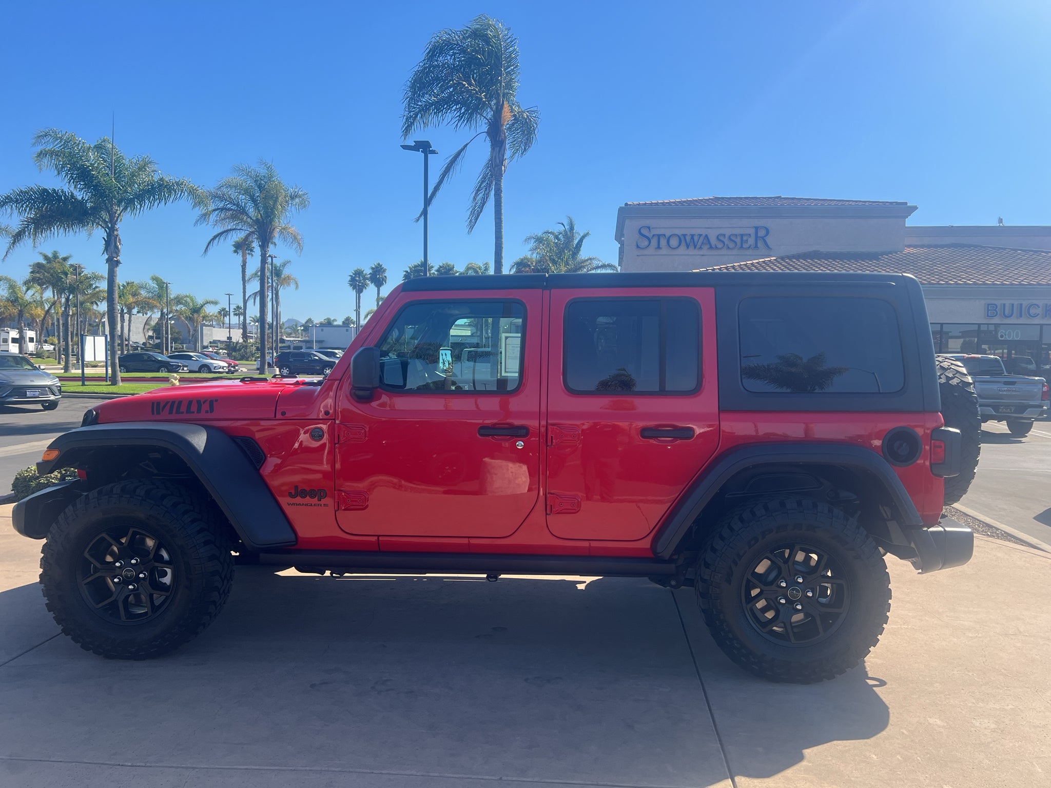 2025 Jeep Wrangler Willys 4 Door 4x4