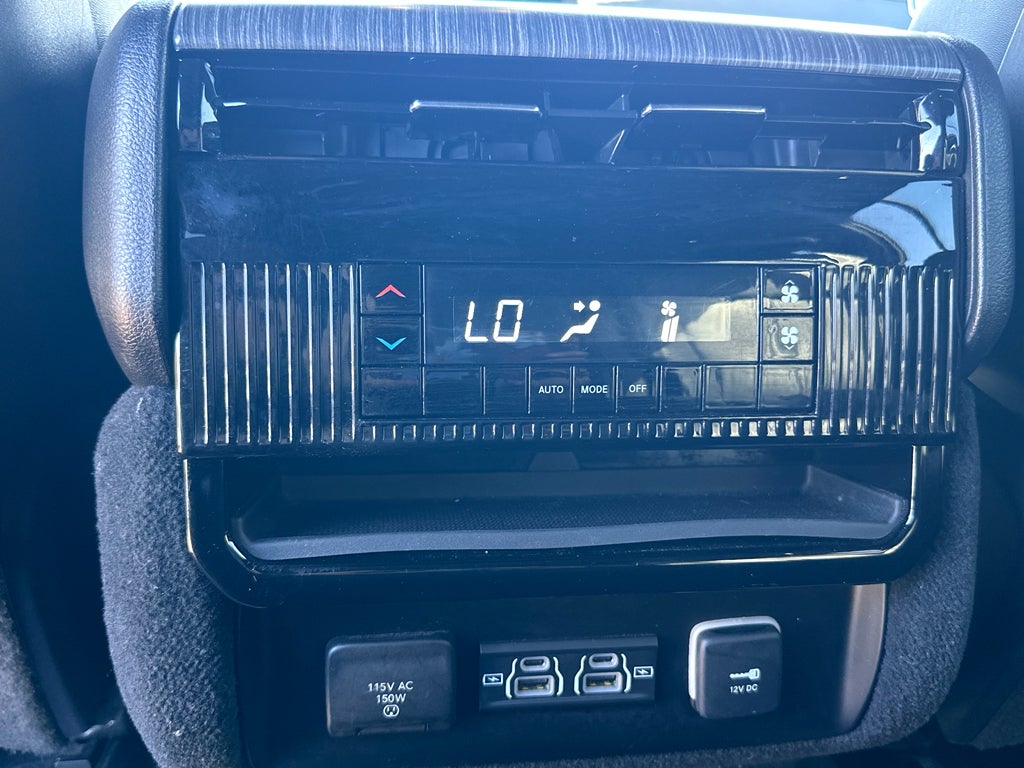 2023 Jeep Wagoneer L Series II 4x4