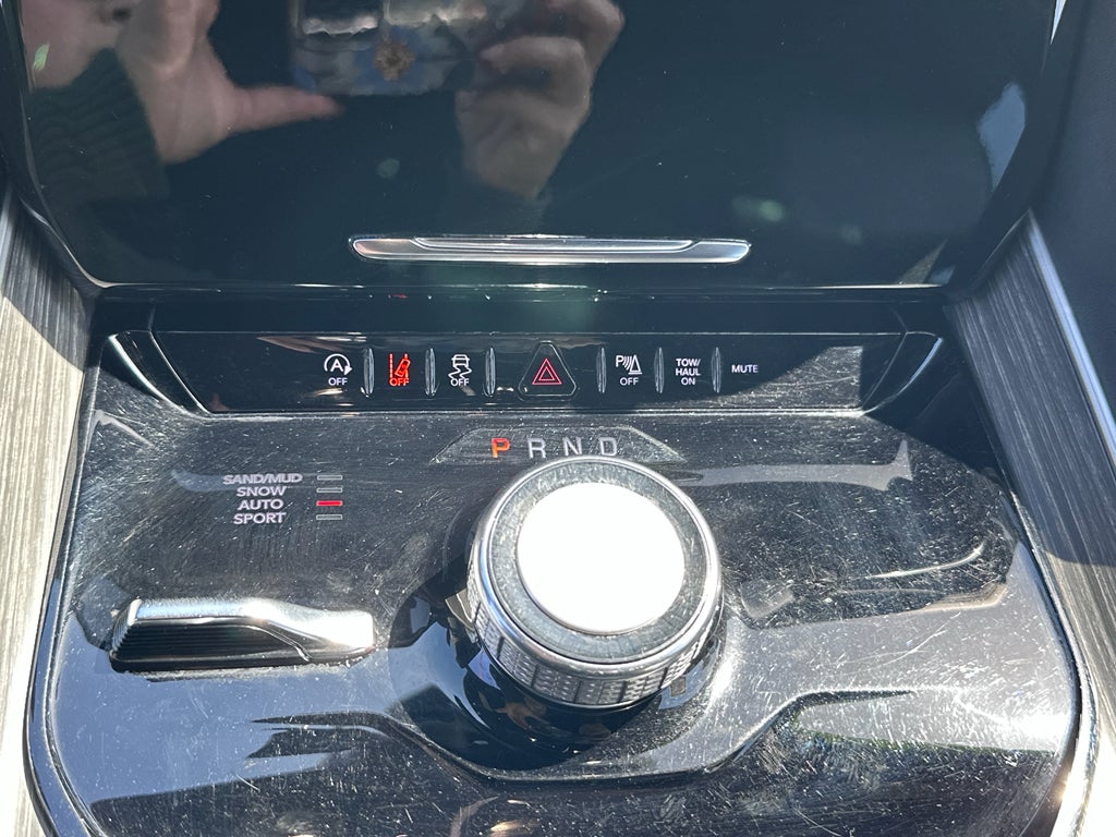 2023 Jeep Wagoneer L Series II 4x4