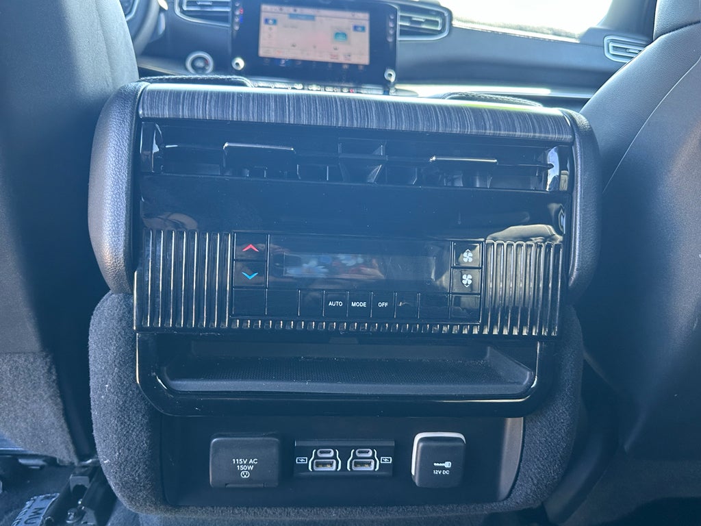 2023 Jeep Wagoneer L Series II 4x4