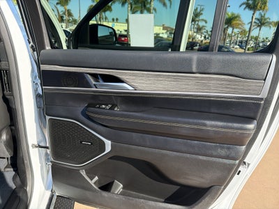 2024 Jeep Wagoneer L Series III 4x4