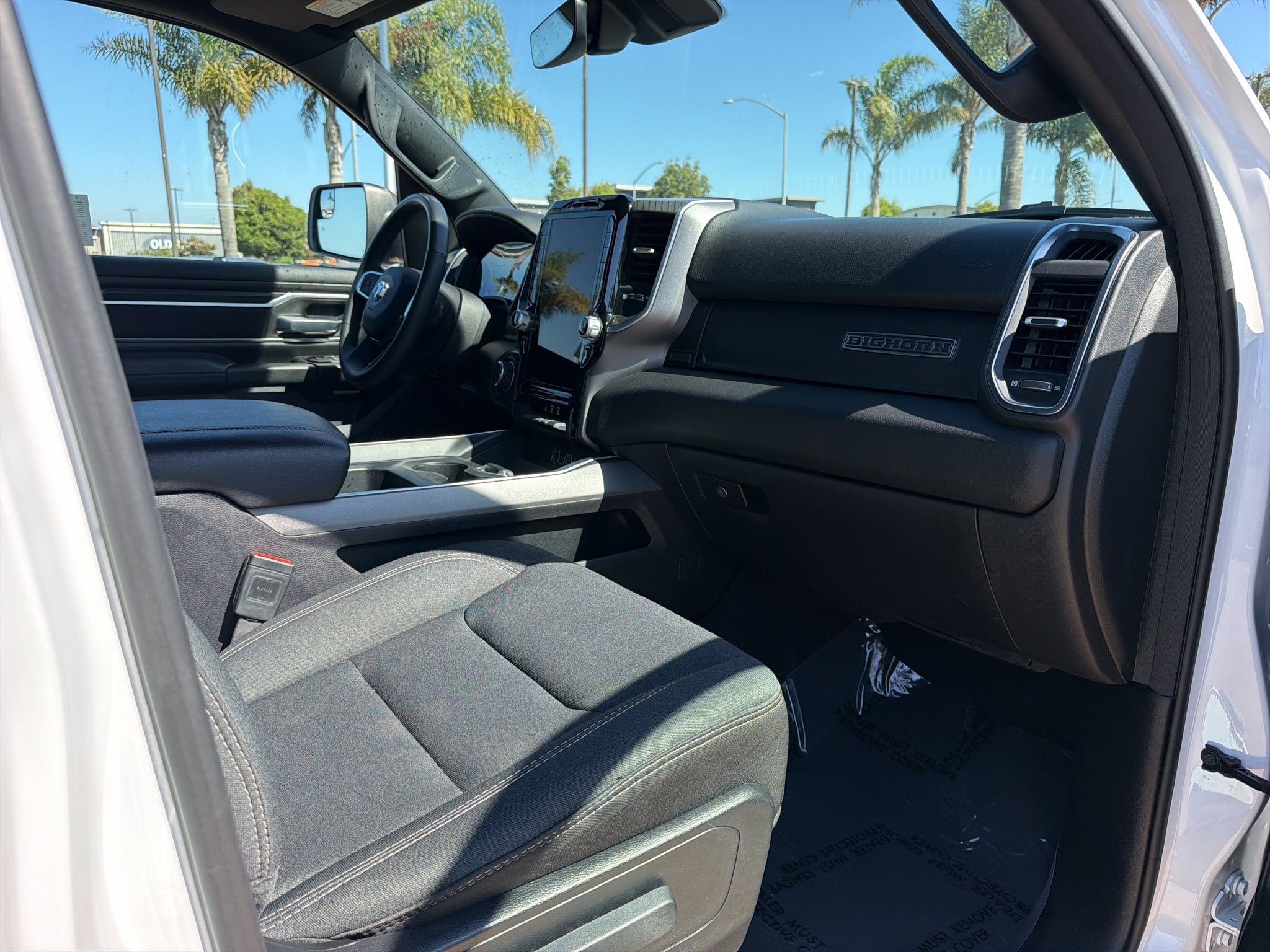 2025 RAM 1500 Big Horn 4x4 Crew Cab 5'7" Box