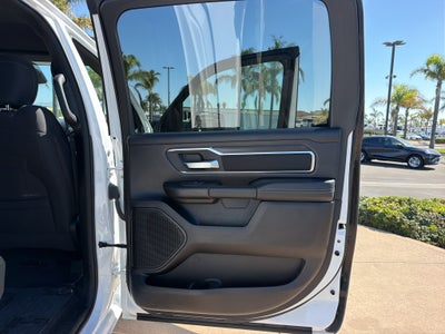 2025 RAM 1500 Big Horn 4x4 Crew Cab 5'7" Box