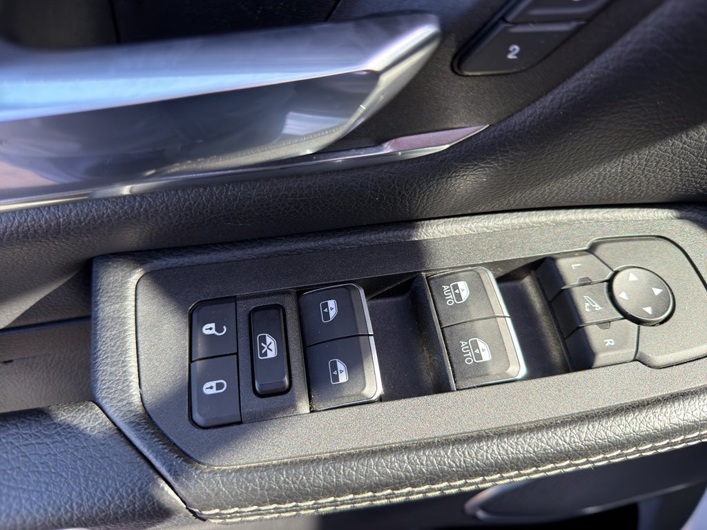 2025 RAM 1500 Laramie 4x4 Crew Cab 5'7" Box