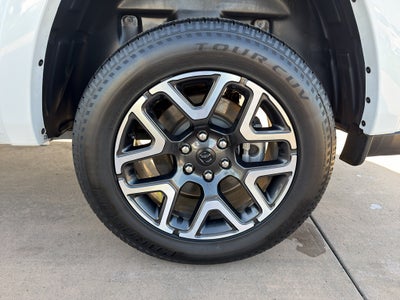 2025 RAM 1500 Laramie 4x4 Crew Cab 5'7" Box