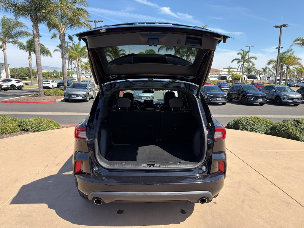 2023 Ford Escape ST-Line FWD