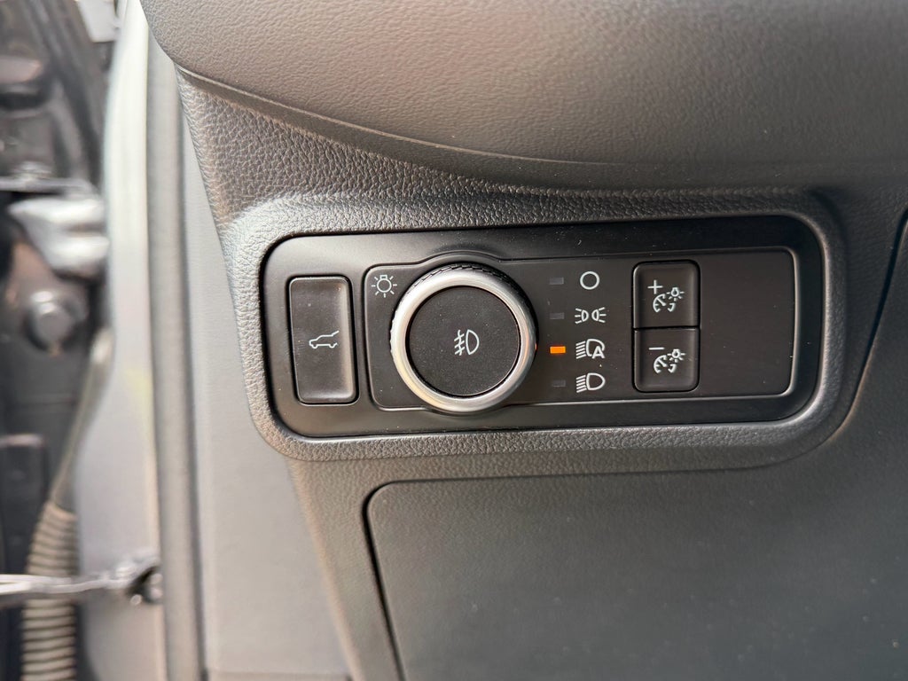 2025 Ford Explorer ST-Line 4WD