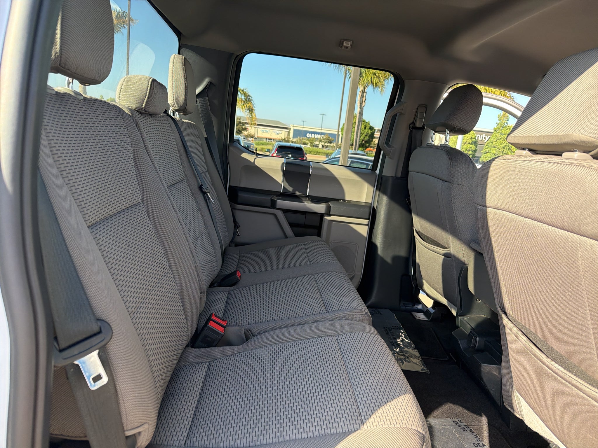 2022 Ford Super Duty F-250 SRW XL 4WD Crew Cab 6.75' Box