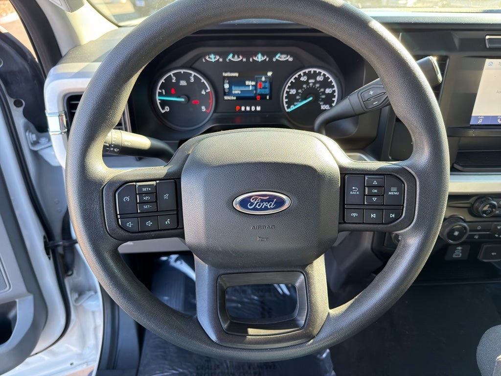 2024 Ford Super Duty F-250 SRW XL 4WD Crew Cab 6.75' Box