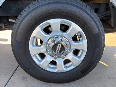 2024 Ford Super Duty F-250 SRW XL 4WD Crew Cab 6.75' Box