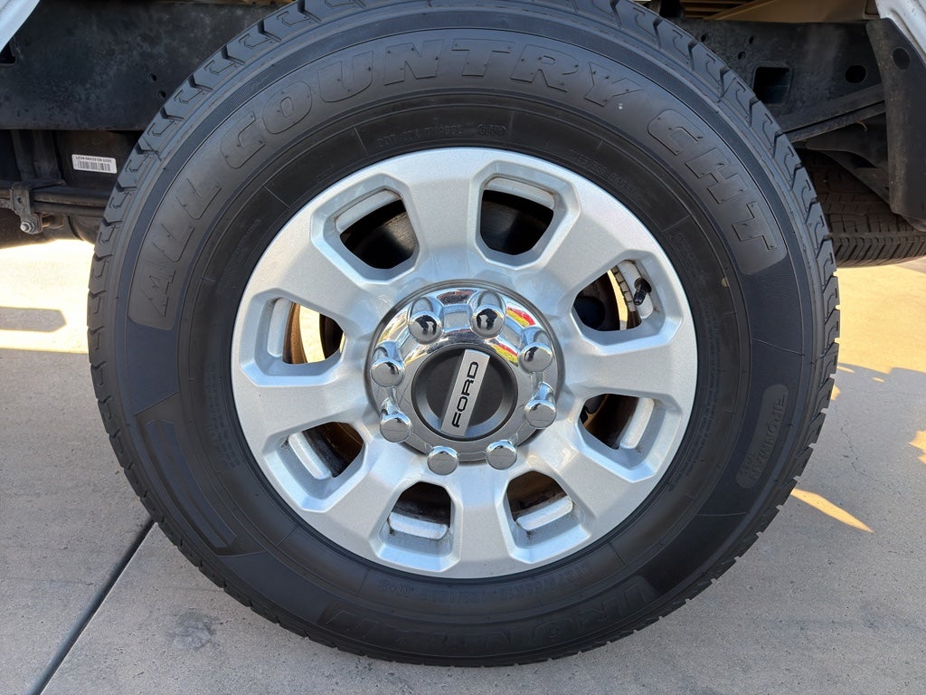 2024 Ford Super Duty F-250 SRW XL 4WD Crew Cab 6.75' Box