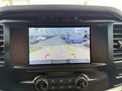 2023 Ford F-150 XL 2WD SuperCrew 5.5' Box