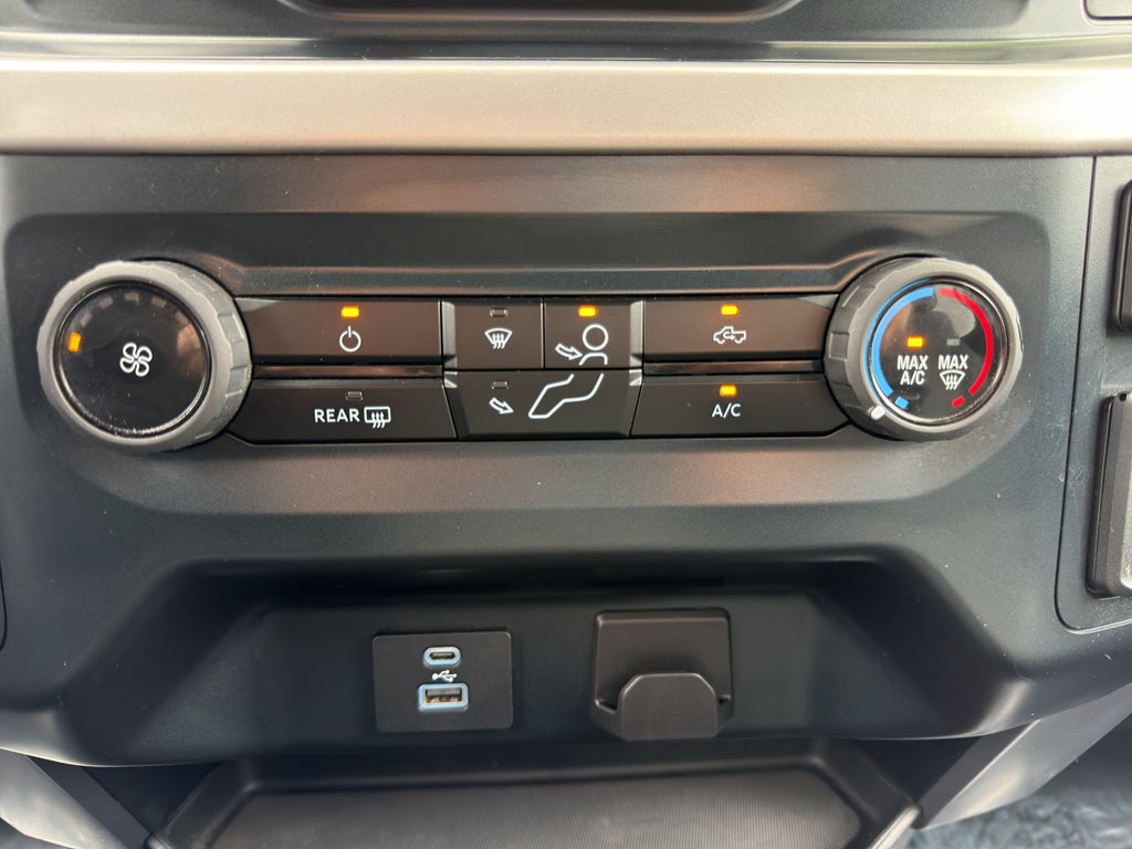 2023 Ford F-150 XL 4WD SuperCrew 5.5' Box