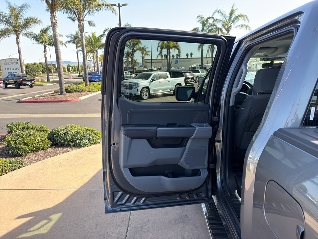 2025 Ford F-150 XLT 4WD SuperCrew 5.5' Box