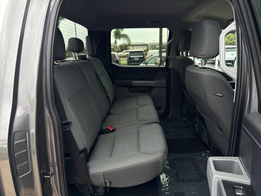 2025 Ford F-150 XLT 4WD SuperCrew 5.5' Box