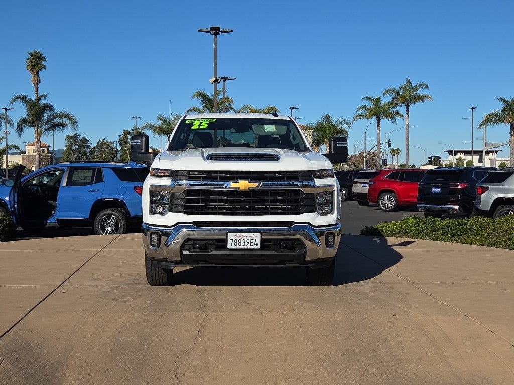 2025 Chevrolet Silverado 2500 HD Crew Cab Standard Box 4-Wheel Drive LT