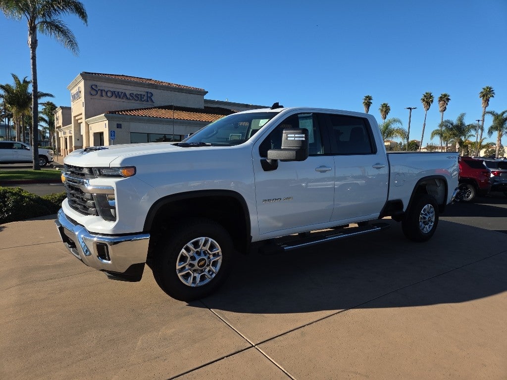2025 Chevrolet Silverado 2500 HD Crew Cab Standard Box 4-Wheel Drive LT