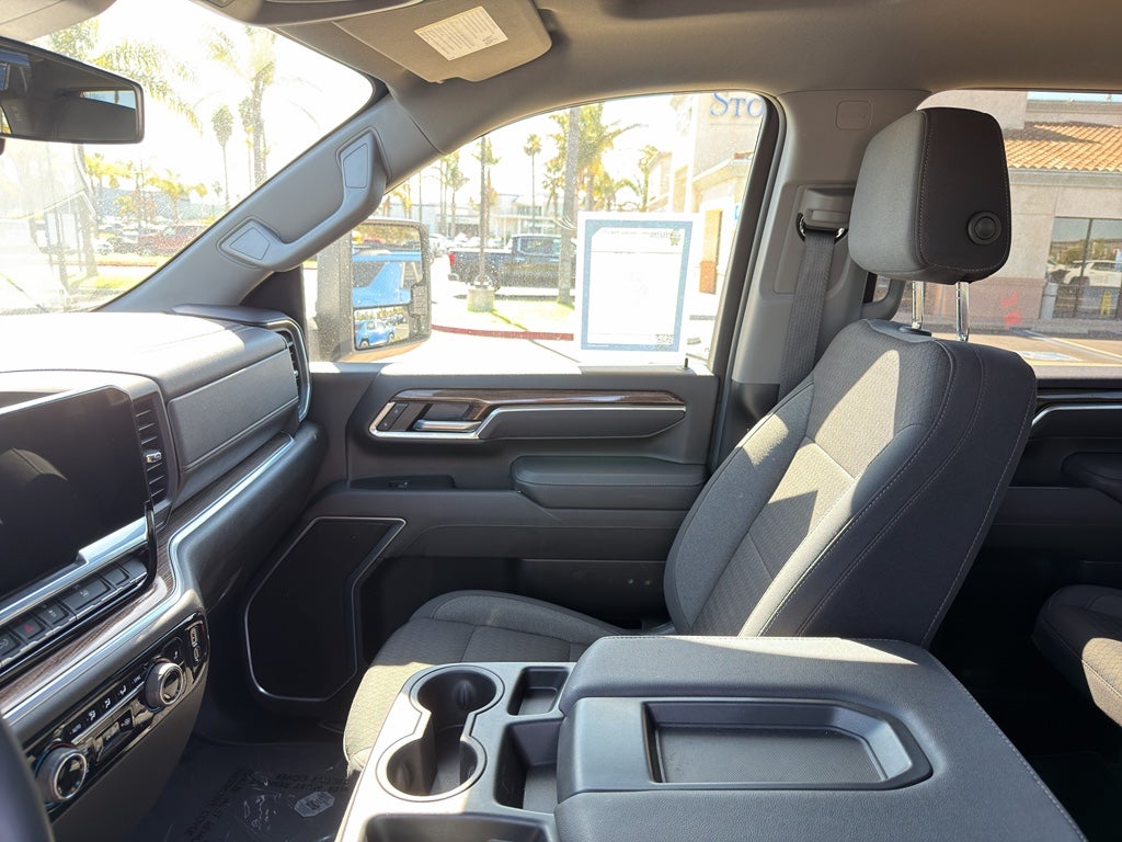 2025 Chevrolet Silverado 2500 HD Crew Cab Long Box 4-Wheel Drive LT