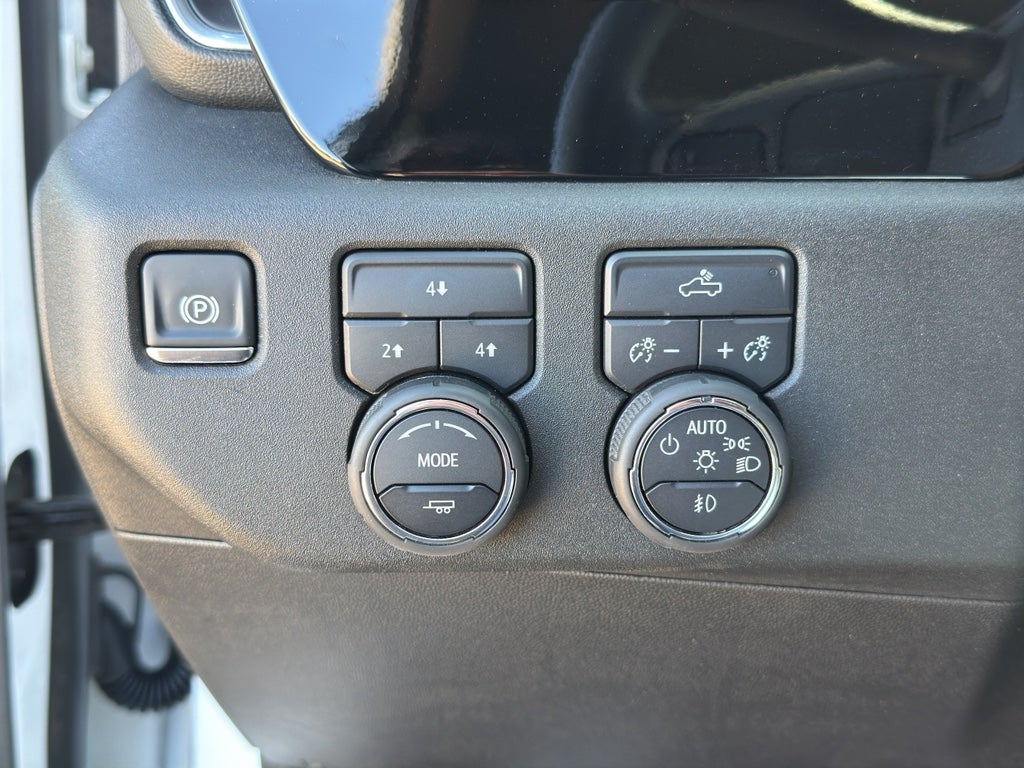 2025 Chevrolet Silverado 2500 HD Crew Cab Long Box 4-Wheel Drive LT