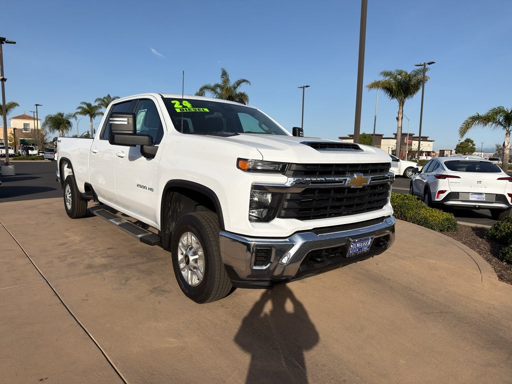 2024 Chevrolet Silverado 2500 HD Crew Cab Long Box 4-Wheel Drive LT