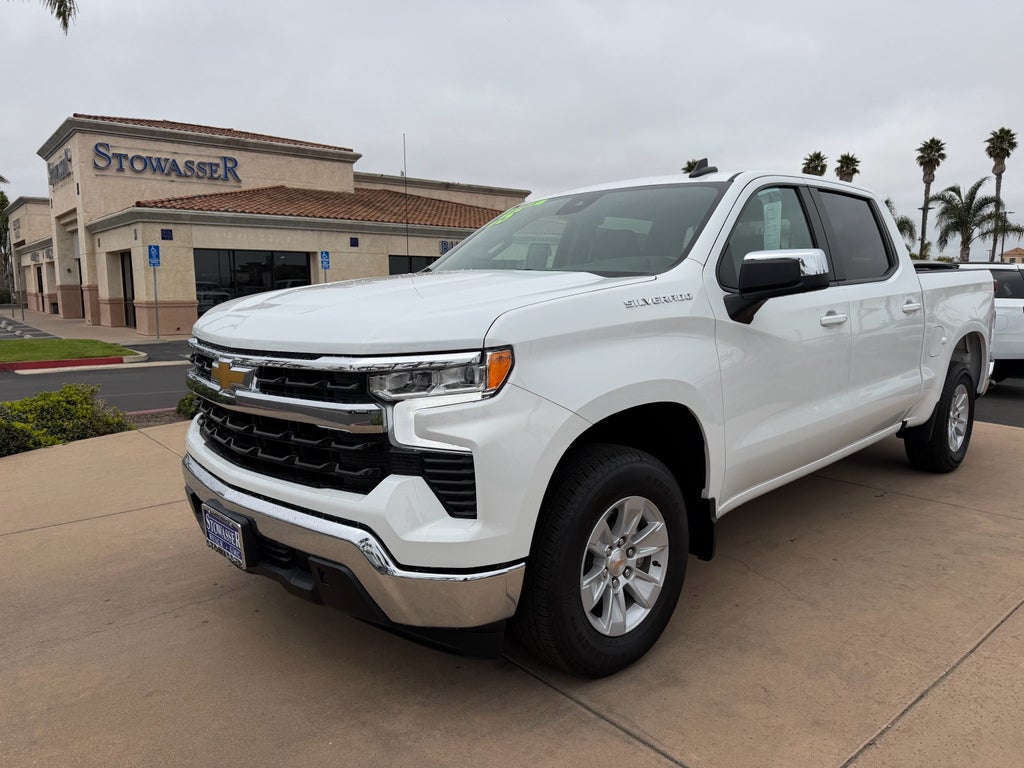 2025 Chevrolet Silverado 1500 LT Crew Cab Short Box's photo
