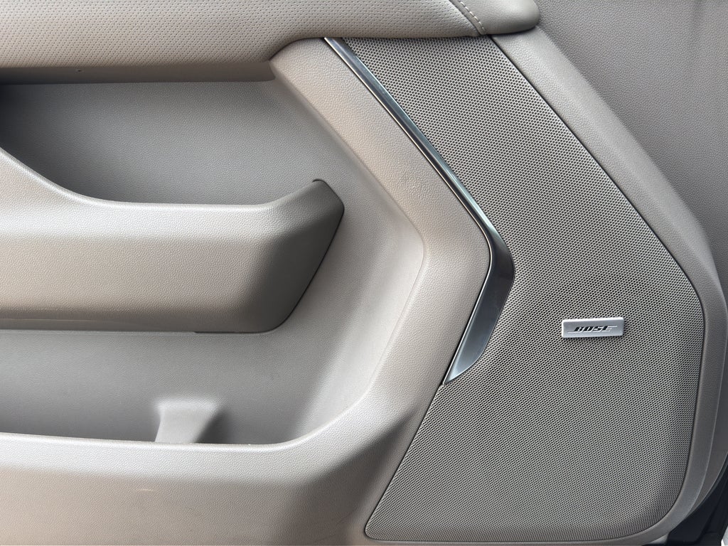 2024 GMC Yukon 2WD 4dr SLT