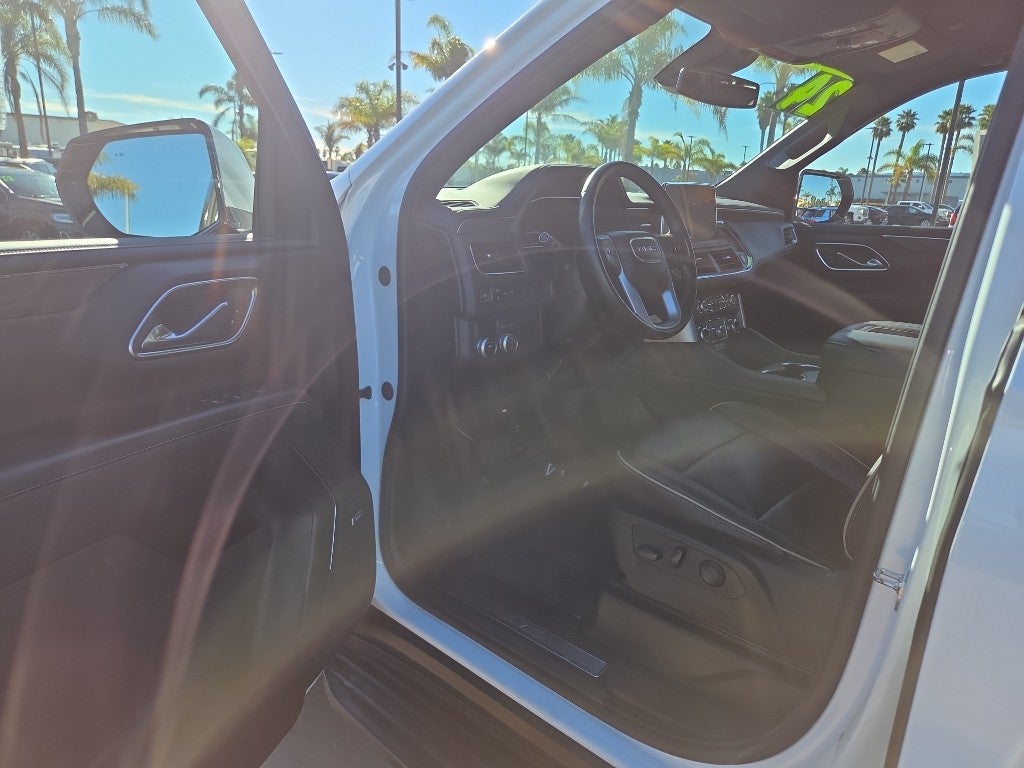 2024 GMC Yukon XL 2WD 4dr SLT