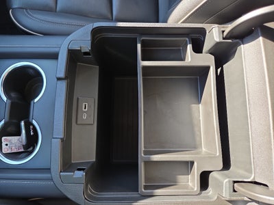 2024 GMC Yukon XL 2WD 4dr SLT