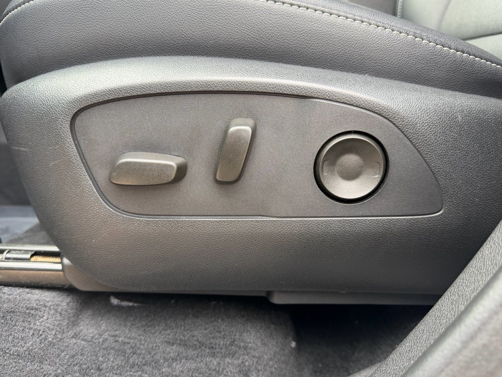 2025 Chevrolet Traverse LT w/1LT