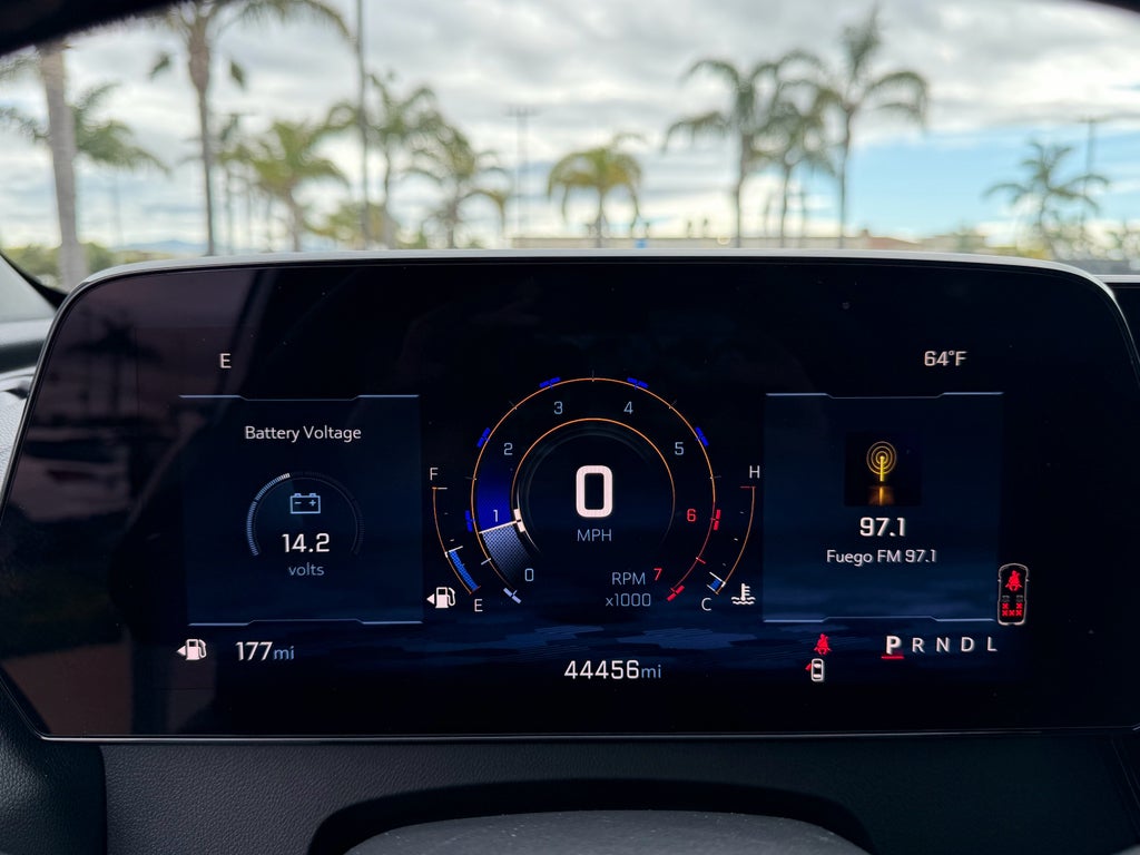 2025 Chevrolet Traverse LT w/1LT