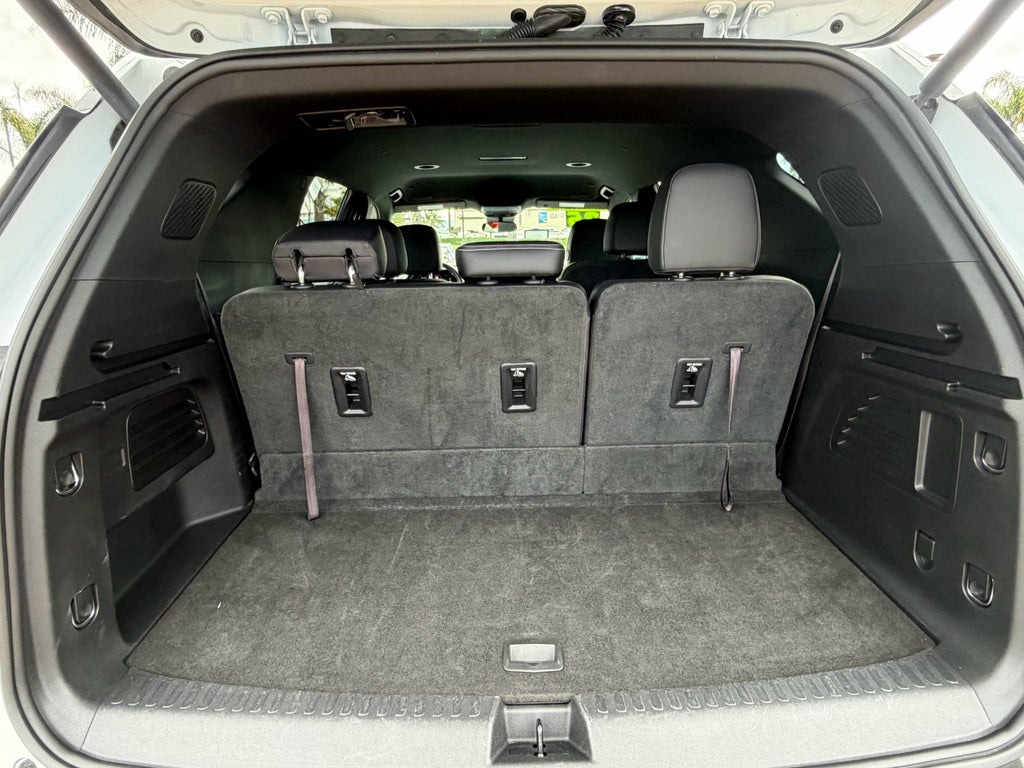 2025 Chevrolet Traverse LT w/1LT