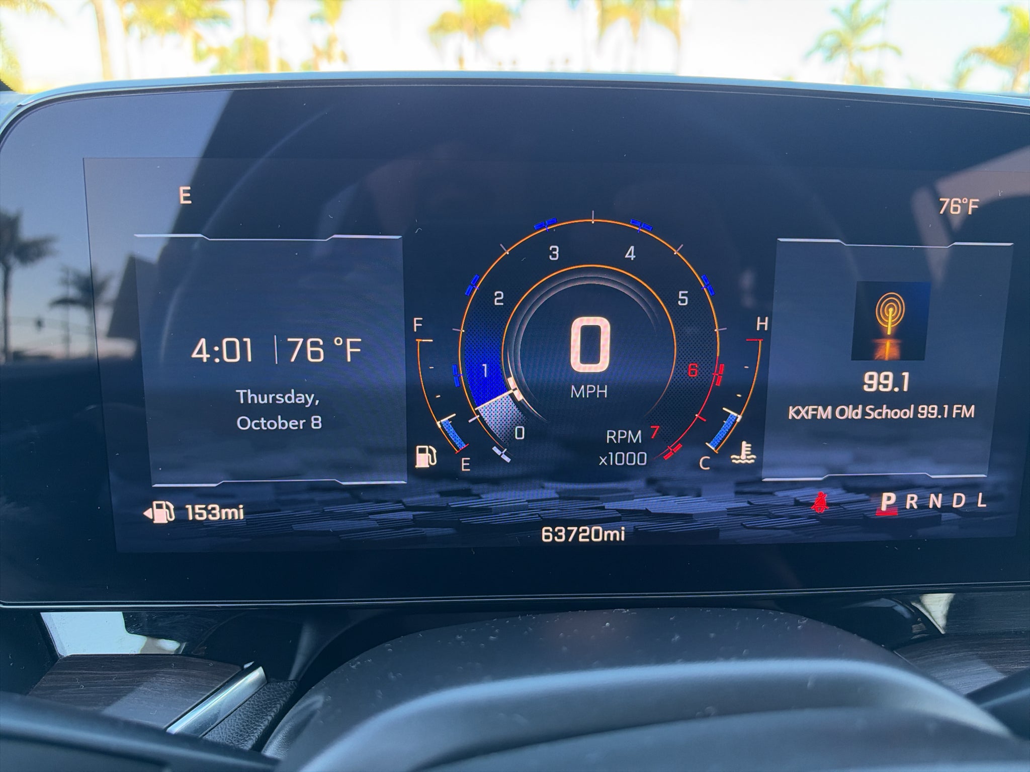2025 Chevrolet Suburban 2WD LT
