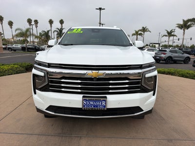 2025 Chevrolet Suburban 4WD LT