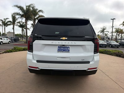 2025 Chevrolet Suburban 4WD LT