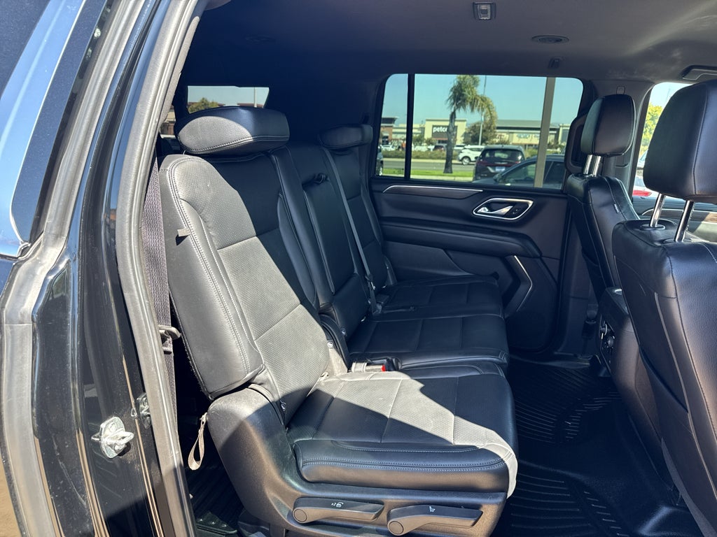 2021 Chevrolet Suburban 2WD LS