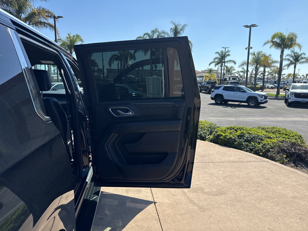 2021 Chevrolet Suburban 2WD LS