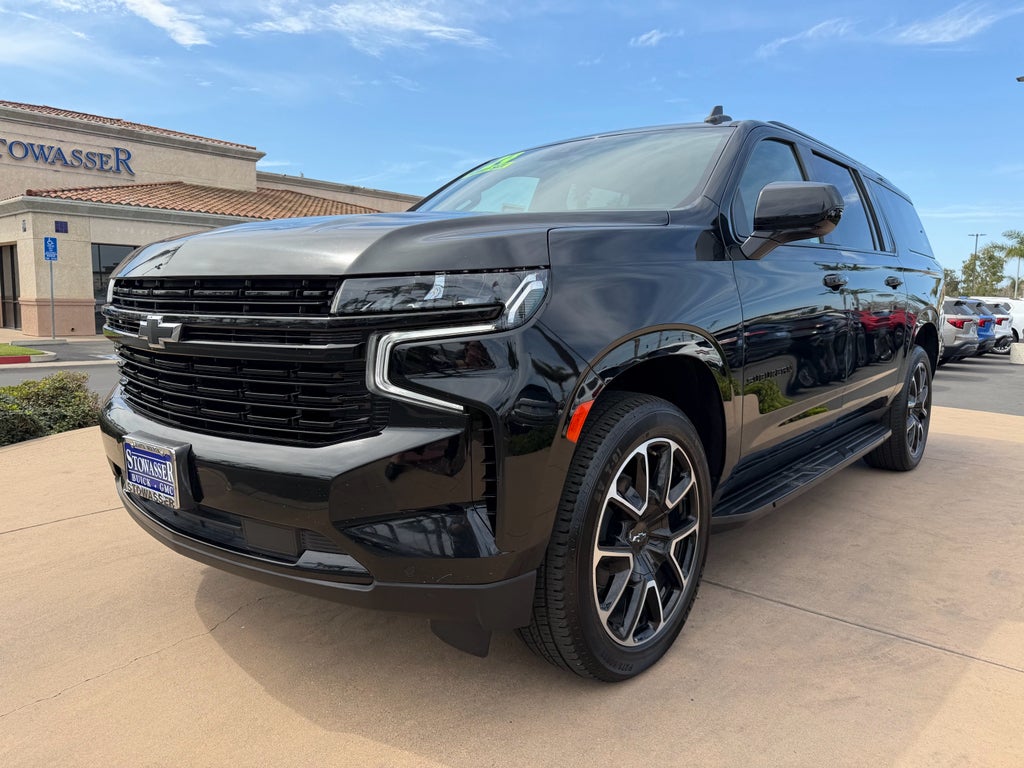 2024 Chevrolet Suburban 2WD RST