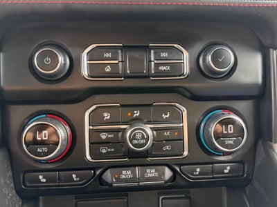 2024 Chevrolet Suburban 2WD RST