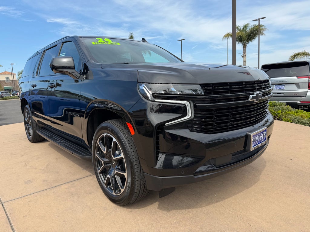 2024 Chevrolet Suburban 2WD RST