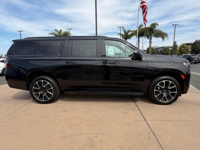 2024 Chevrolet Suburban 2WD RST