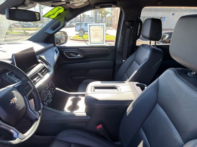 2024 Chevrolet Suburban 4WD LT