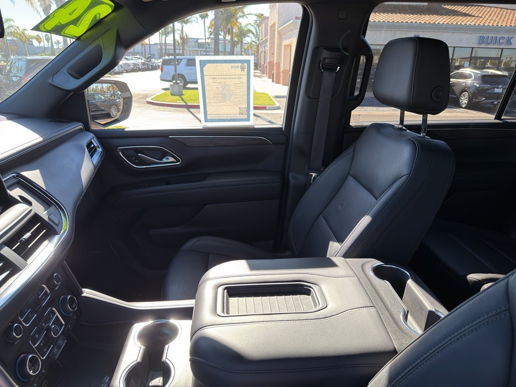 2024 Chevrolet Suburban 4WD LT