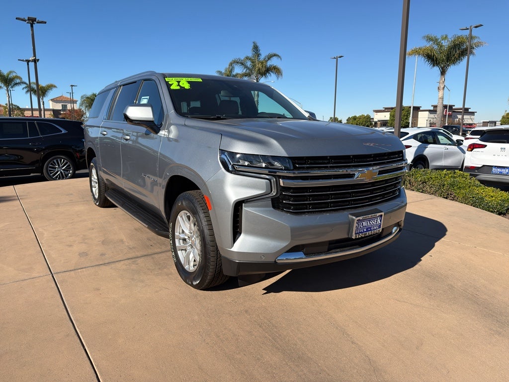2024 Chevrolet Suburban 4WD LT