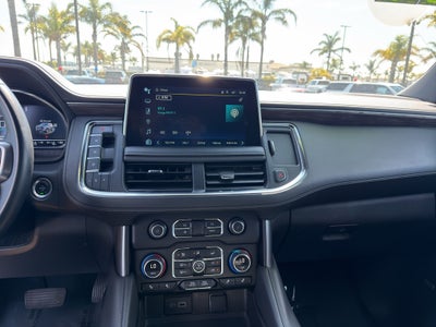 2024 Chevrolet Suburban 4WD LT