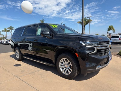 2024 Chevrolet Suburban 4WD LT