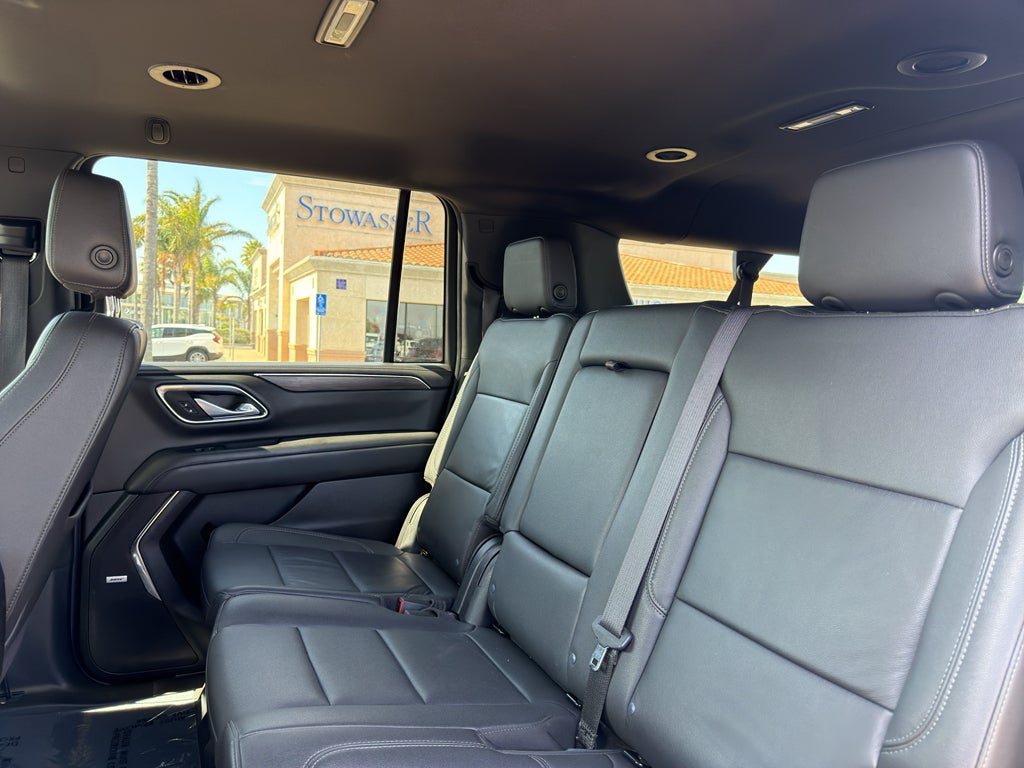 2024 Chevrolet Suburban 4WD LT