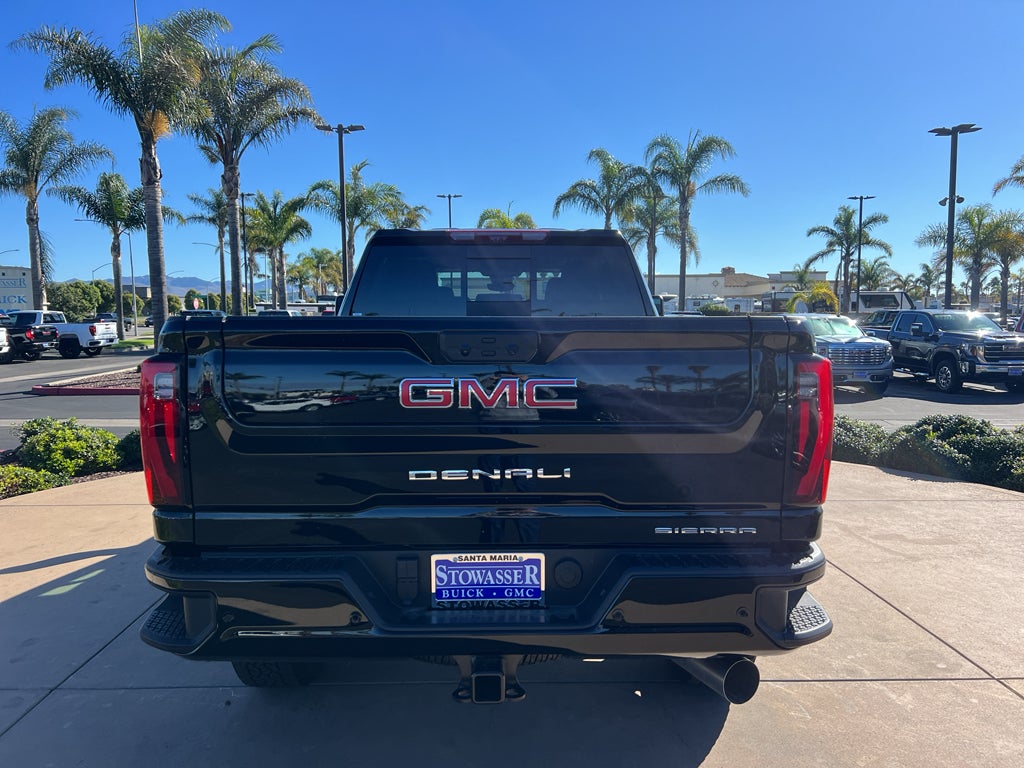 2025 GMC Sierra 2500 HD Denali