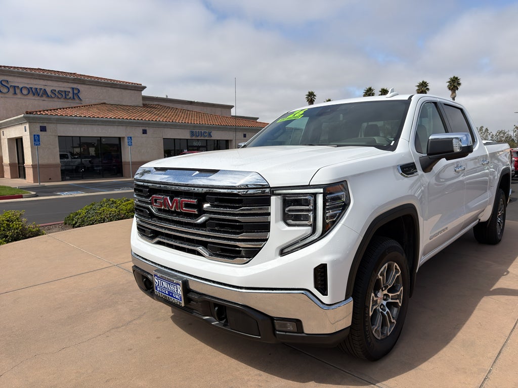 2026 GMC Sierra 2WD Crew Cab Short Box SLT's photo