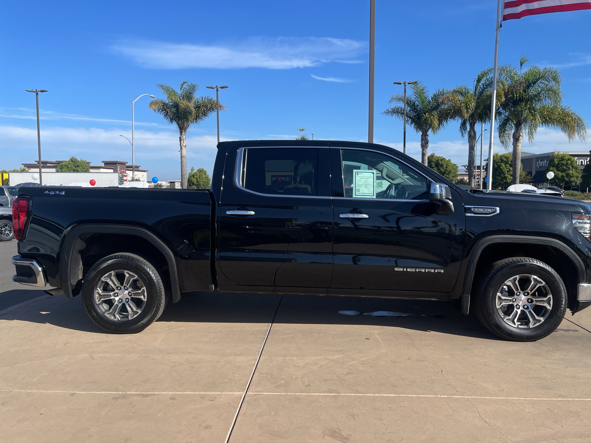 2025 GMC Sierra 1500 Crew Cab Short Box 4-Wheel Drive SLT