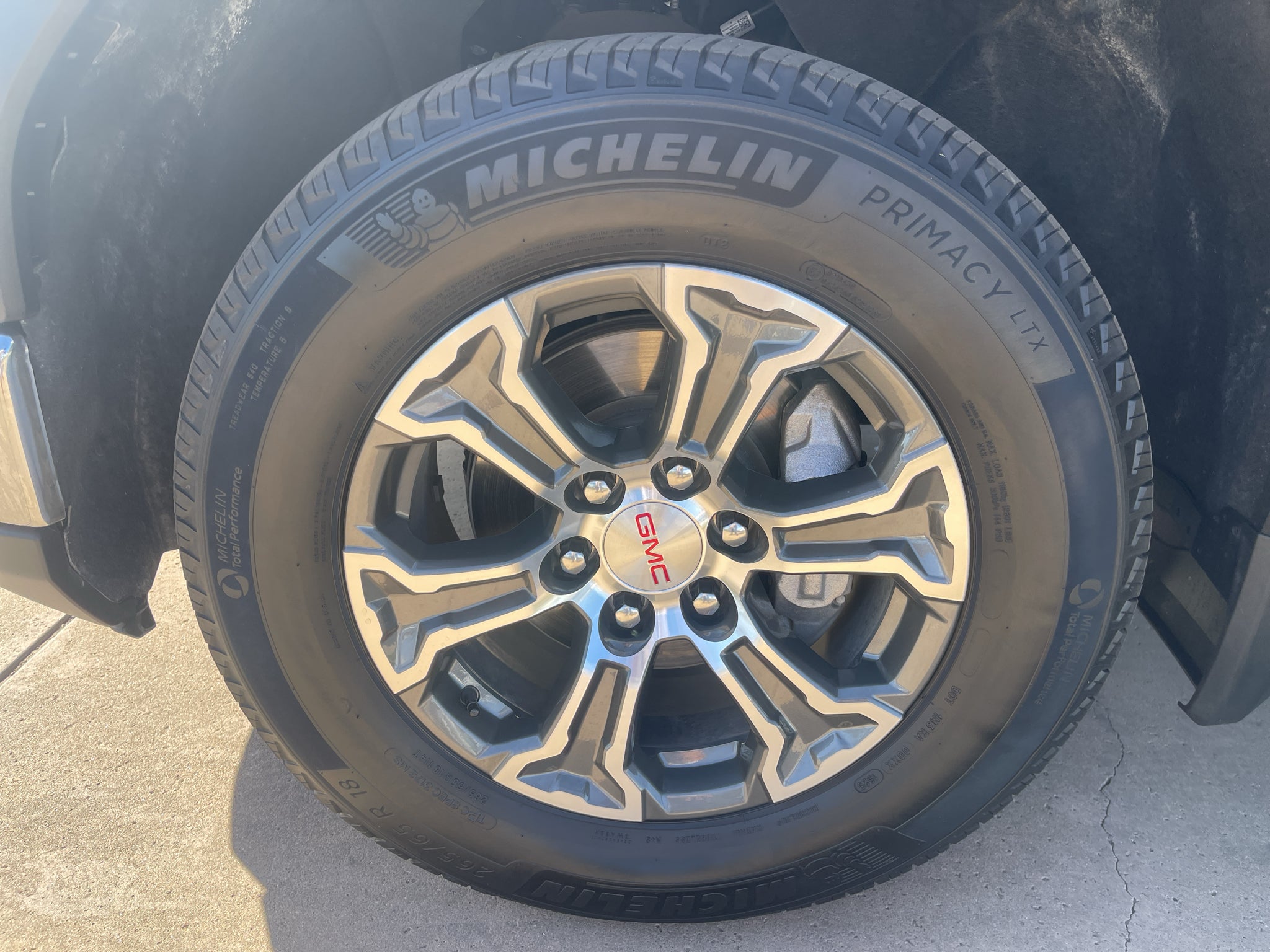 2025 GMC Sierra 1500 Crew Cab Short Box 4-Wheel Drive SLT